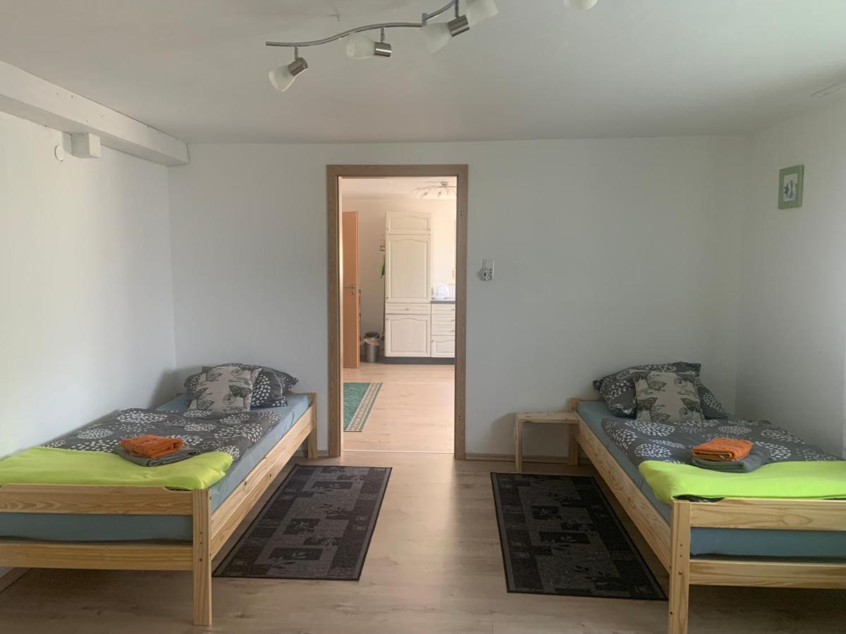 Schoene Moderne & Rustikale Einliegerwohnung Mit Kueche Schramberg Bagian luar foto